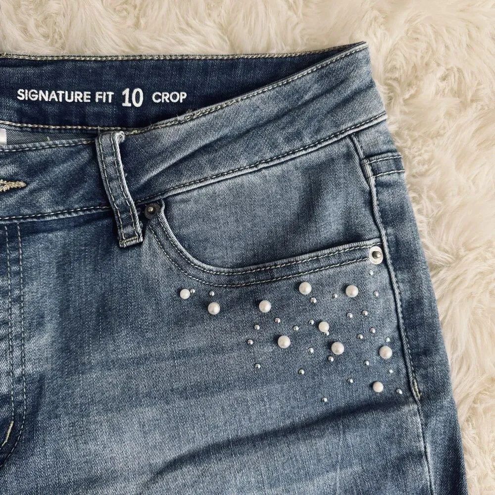 Westport Signature Fit Crop Jeans 10 (31x26.5) Blue Embellished Stretch Womens
